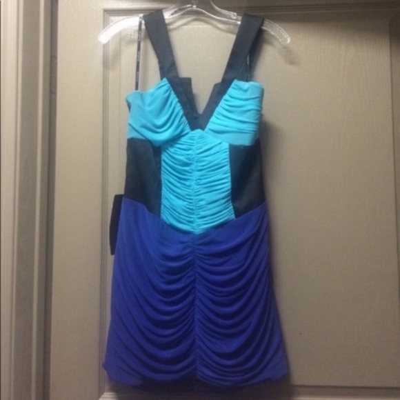 NWT Bebe Cocktail Dress - Picture 4 of 4